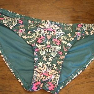 Xhilaration Green Crochet Bikini Bottom